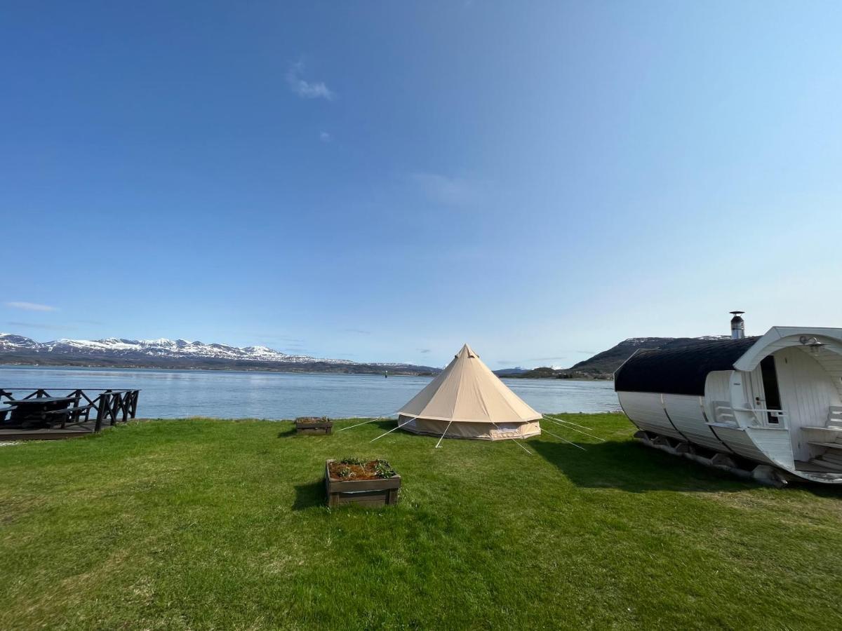 Sandtorgholmen Glamping Extérieur photo
